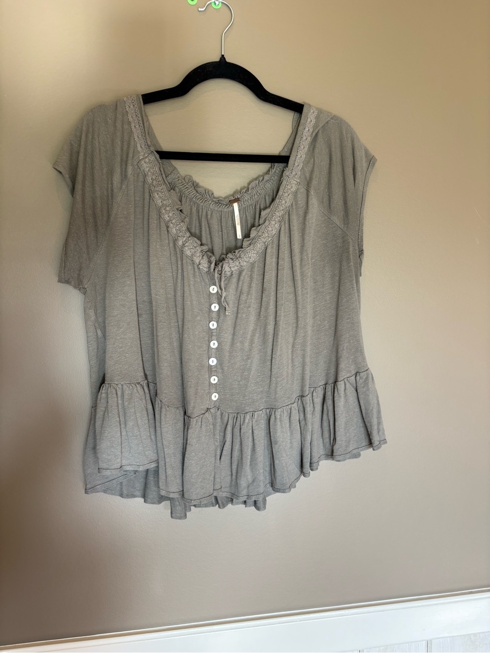 Free People olive green grey top